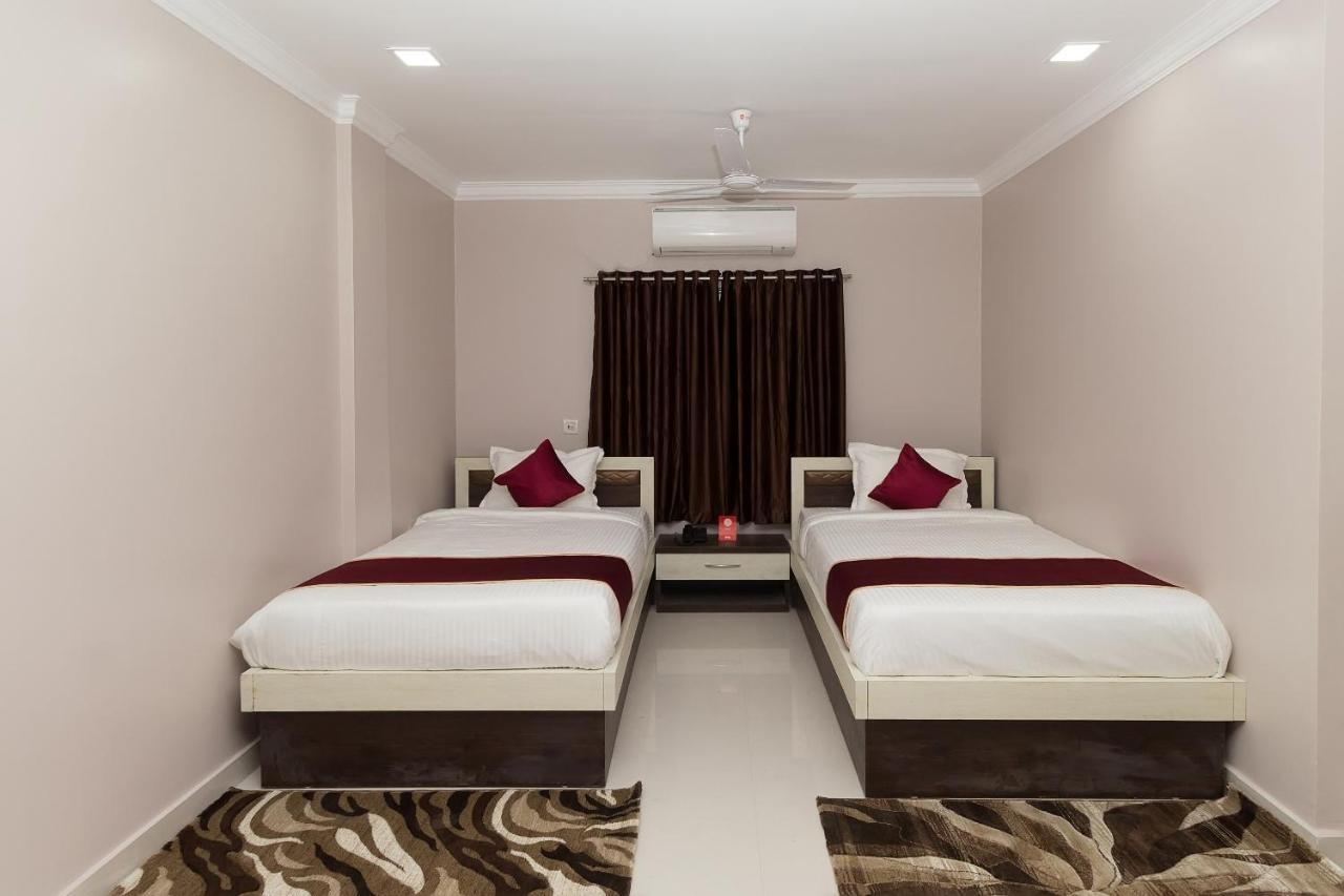 Hotel Aashiyana Kāhārpāra Kültér fotó