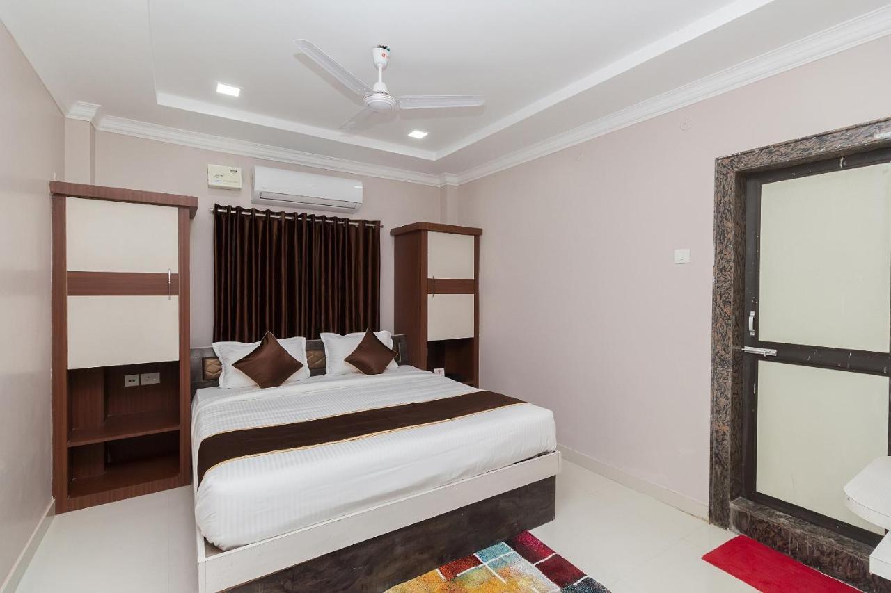 Hotel Aashiyana Kāhārpāra Kültér fotó